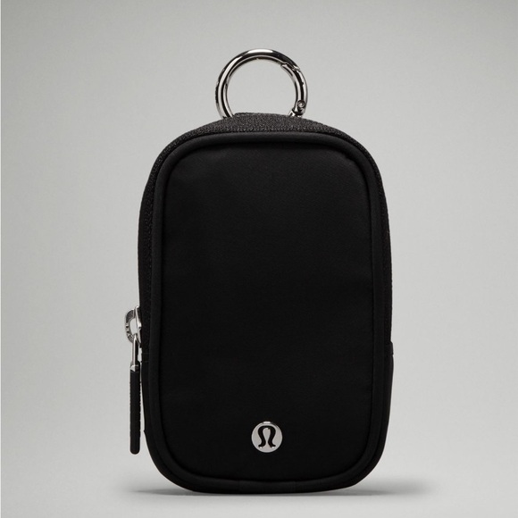 lululemon clippable nano pouch - Picture 1 of 9